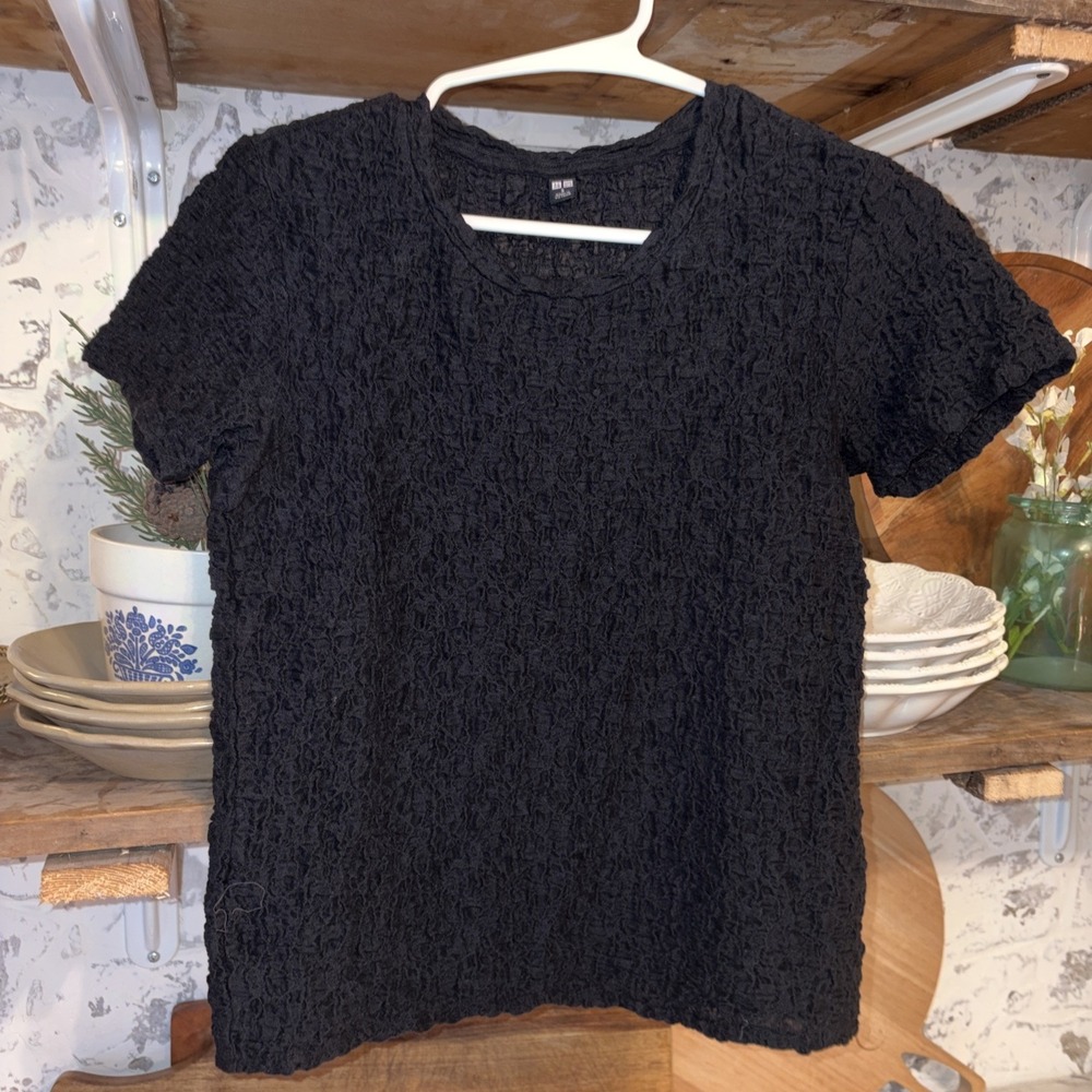 Uniqlo Women's Shirring Stretchy Textured T Shirt Bohemian Chic Top